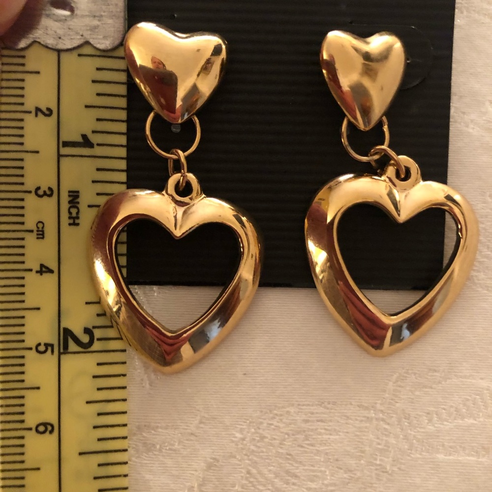 Gold heart earrings